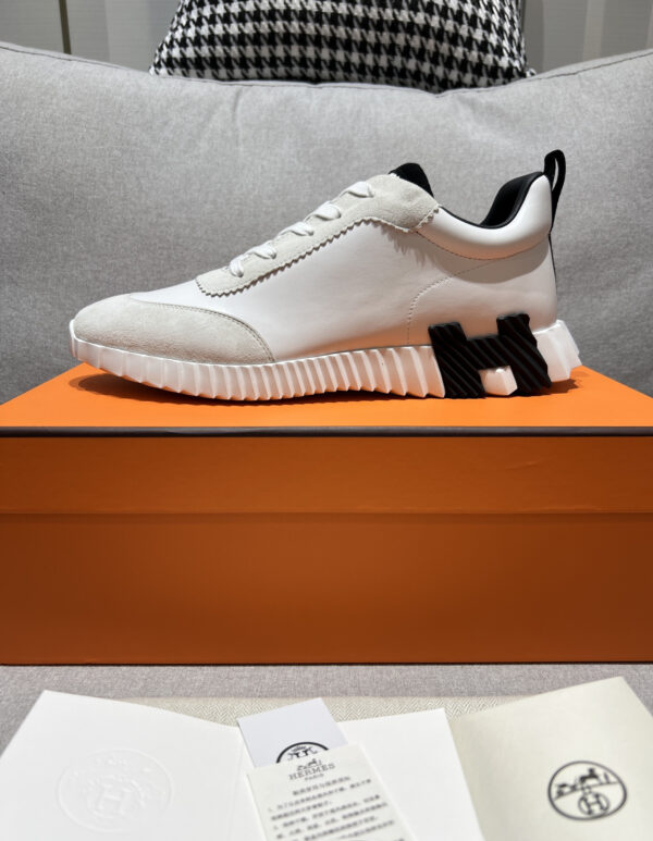 hermes shoes men's Hermès White Leather & Suede Low-Top Sneakers with Black H Logo Sole