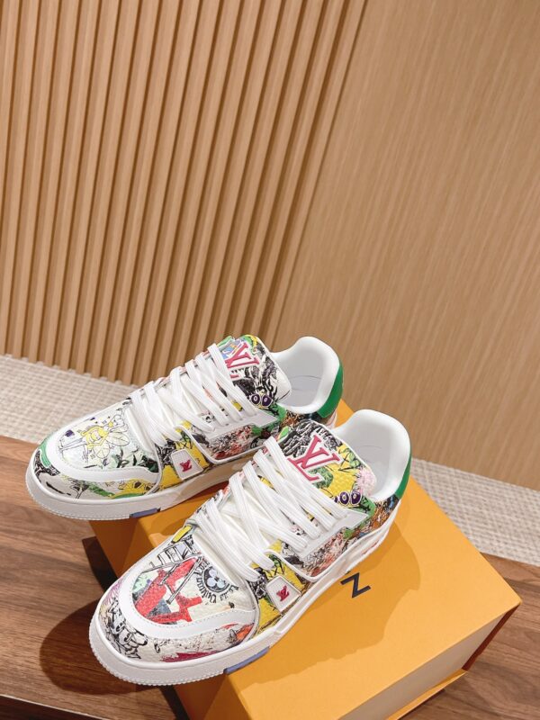 3 LV Trainer Multicolor Comic Print Low-Top Sneakers