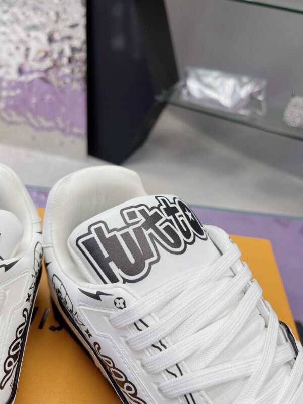 8 Custom LV Trainer White Black Hand Drawn Graffiti Print Luxury Casual Sneakers